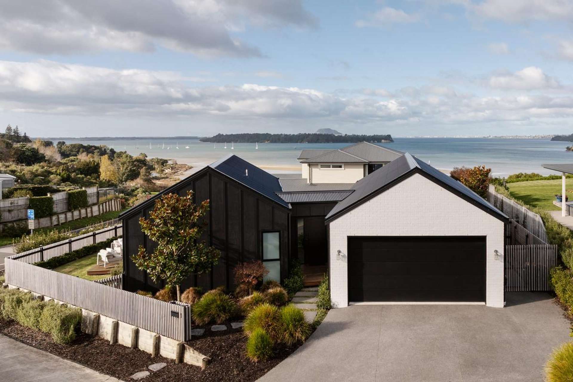 1 Whitworth Lane Omokoroa_0