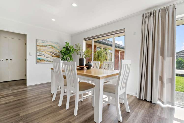 8 Belcoo Crescent East Tamaki_13