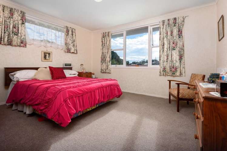 5 Upland Street Brookfield_6