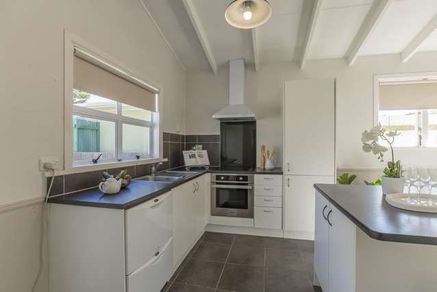 7 Watson Drive Paraparaumu Beach_2