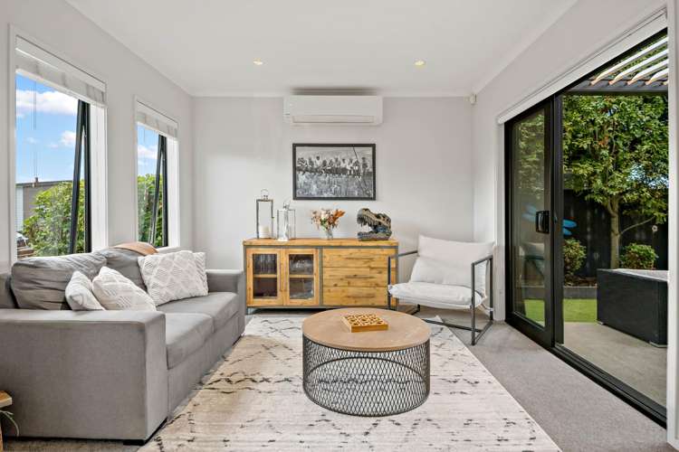 19 Waiarohia Place Hobsonville_6