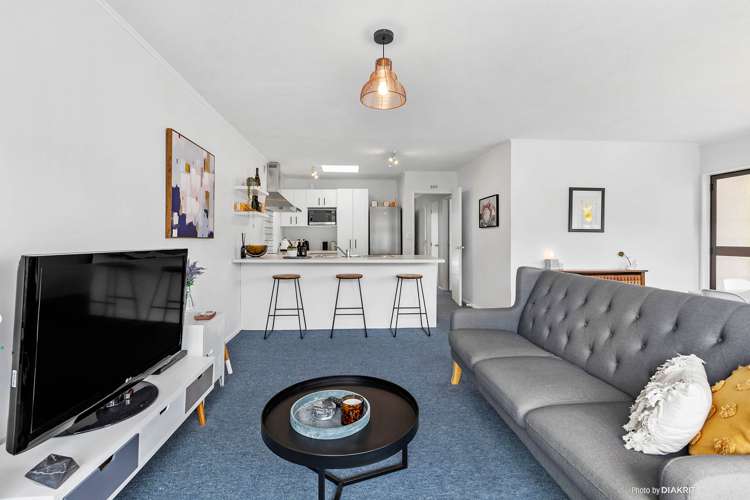 10b Tralee Place Johnsonville_2