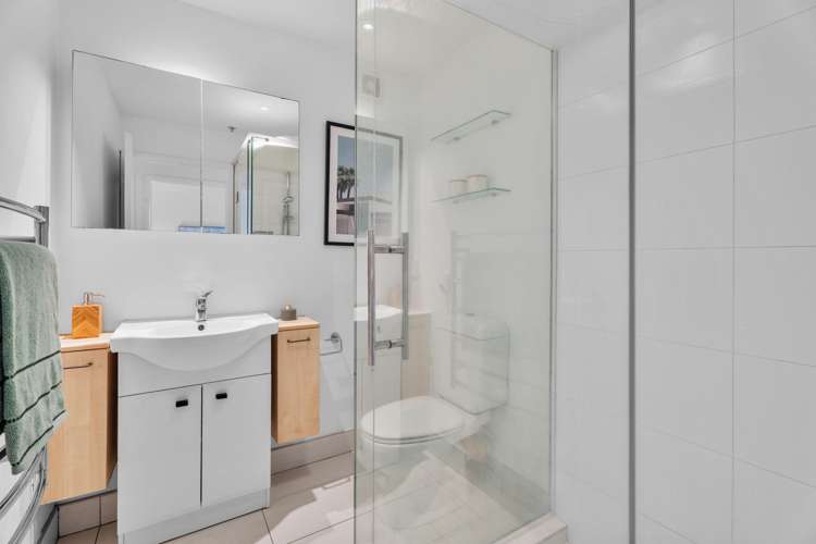 2D/44 Aitken Terrace Kingsland_10