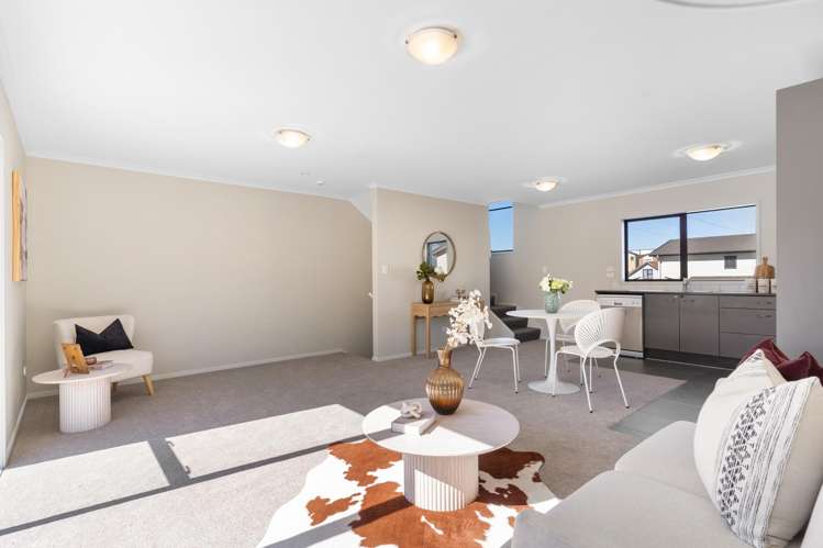 62/172 Mcleod Road Te Atatu South_2