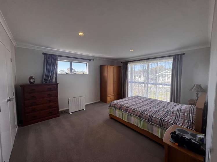 56 Mackey Drive Greenhithe_10
