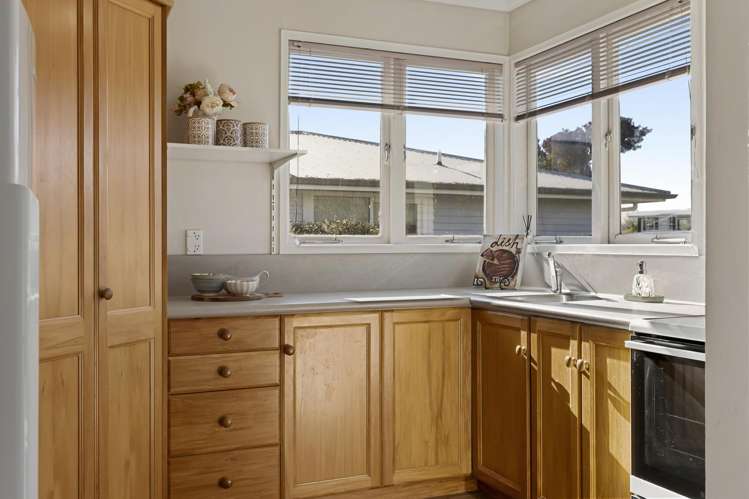12 Charles Crescent Rainbow Point_6