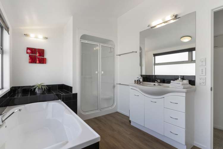 118 Brook Place Whangamata_17