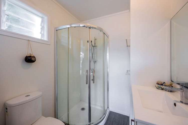 1/43 Hogans Road Glenfield_29