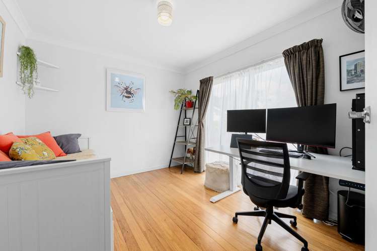 9 Wall Street Nawton_12