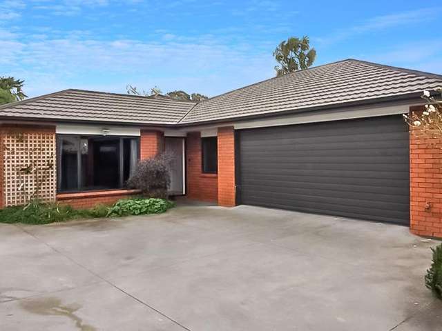 RAUREKA - 4 BEDROOMS