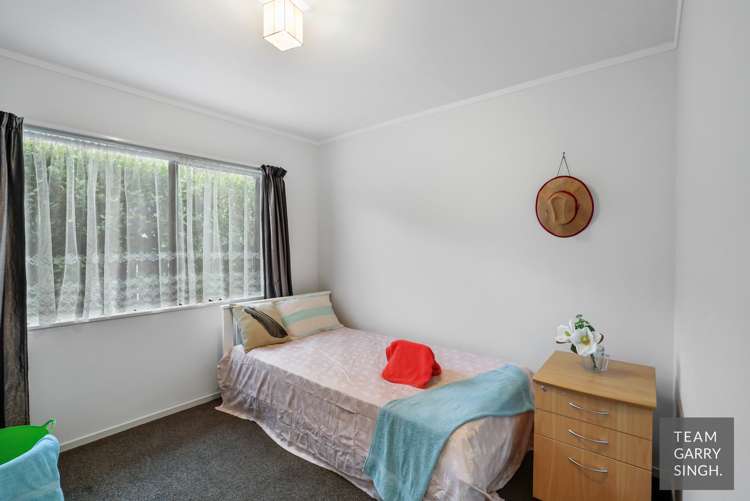 2/33 Onslow Road Papakura_8