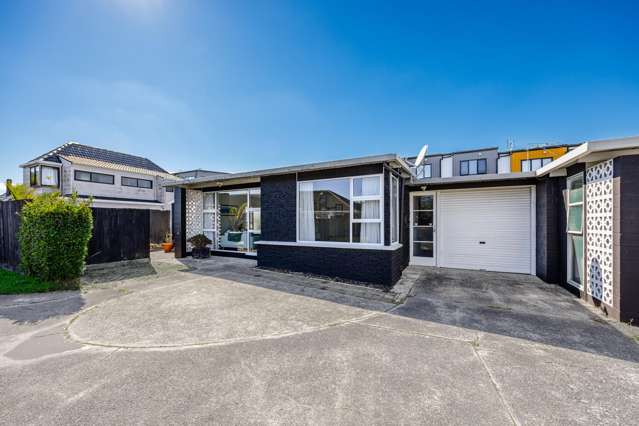 Must Be Sold  Owner Has Bought