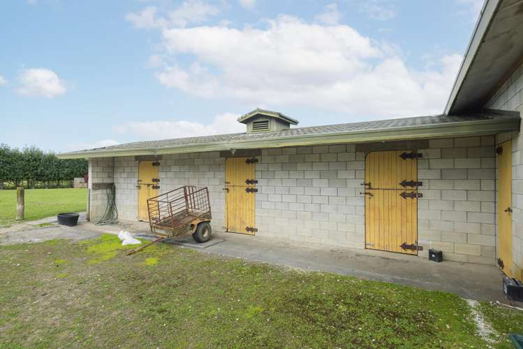 209 Bell Road Makaraka_25