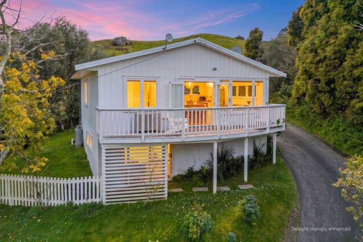 4 Ocean Beach Road Tairua_28