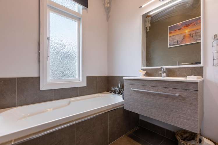 55 Swinburn Street Dannevirke_14