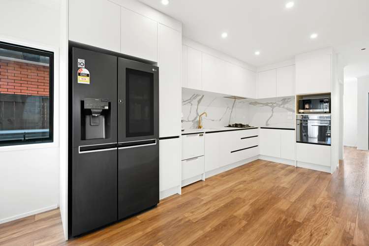 15 Ogilvie Avenue Chartwell_2