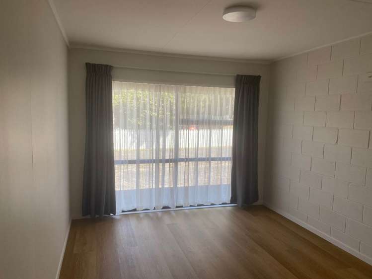 2/50 West Street Pukekohe_5