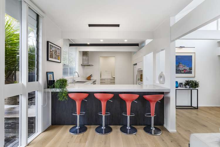 92 Parr Terrace Castor Bay_5