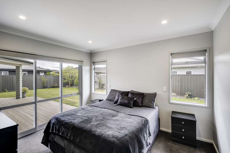 17 Waitaki Way Poraiti_7