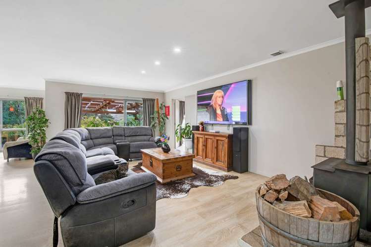 42 Urumaraki Avenue Helensville_13