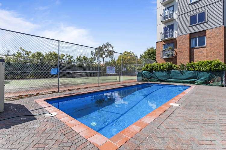 5E/10 Crown Lynn Place New Lynn_22