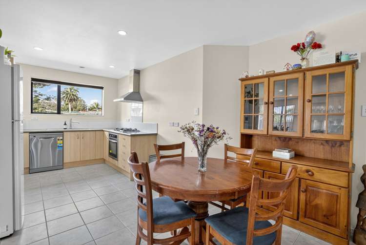 10 Aitkenhead Court, Parakai Helensville_6