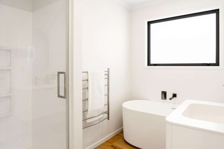 6 Matthew Street Gate Pa_11