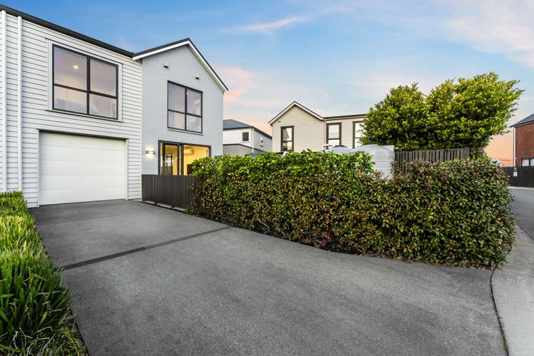 117 Squadron Drive Hobsonville_12