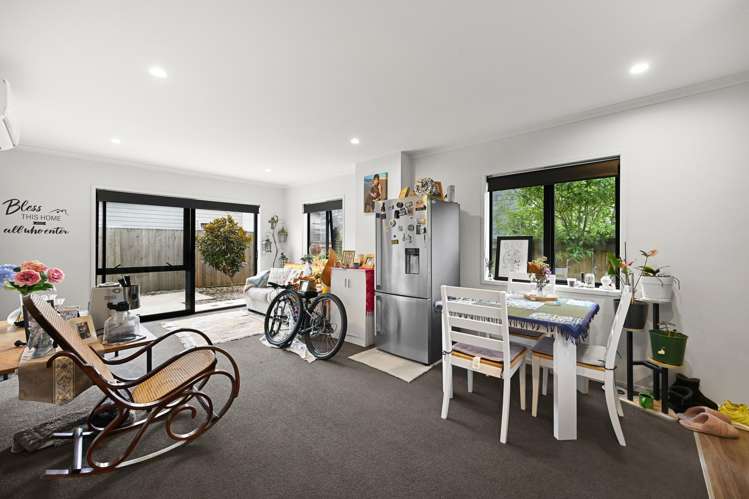 7/12 Charlemont Street Whitiora_6