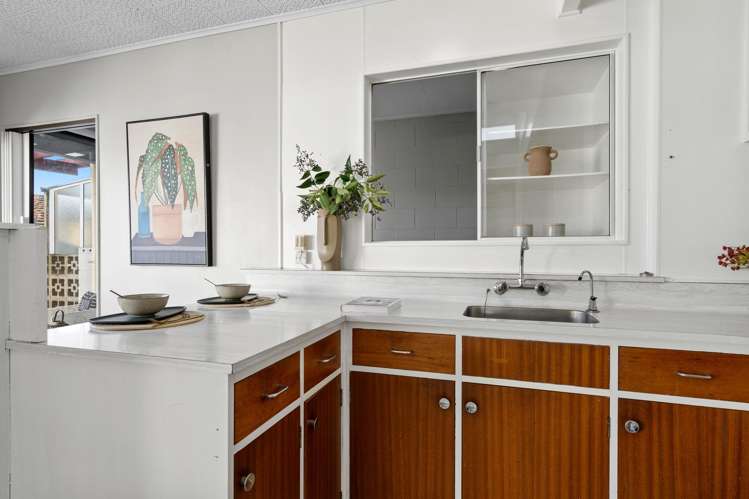 2/9 Lichfield Street_5