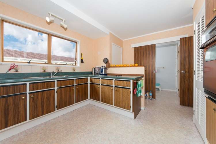 8 Tatyana Place Massey_16