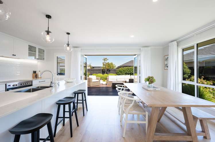 8 Oakdale Grove Richmond_8