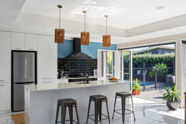 72 Hamilton Drive Wainui_3