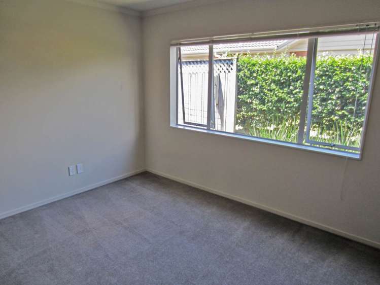 47/1 Piriti Drive Te Atatu Peninsula_5