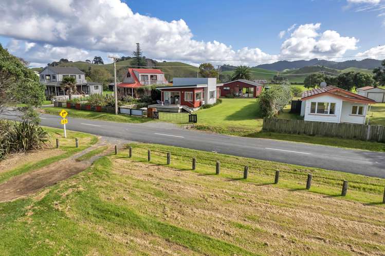 2177 Whananaki North Road Whananaki_27