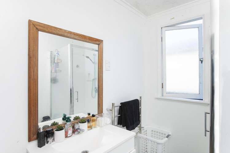 6 Newton Street Outer Kaiti_19