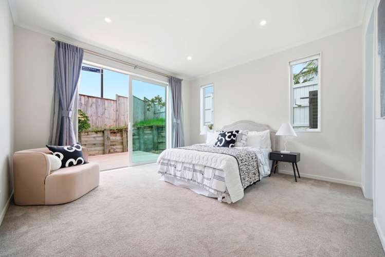 1 Lancia Way Oteha_17