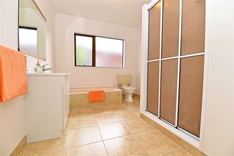 8 Tumanaka Place Henderson_13