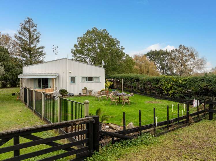 204 Racecourse Road Cambridge_27