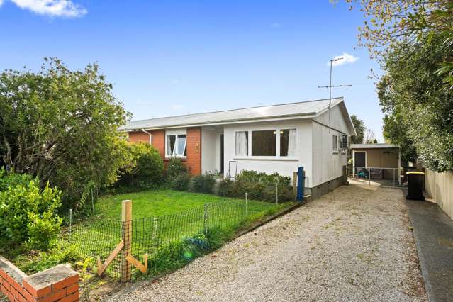 Easy Living, Convenient Location