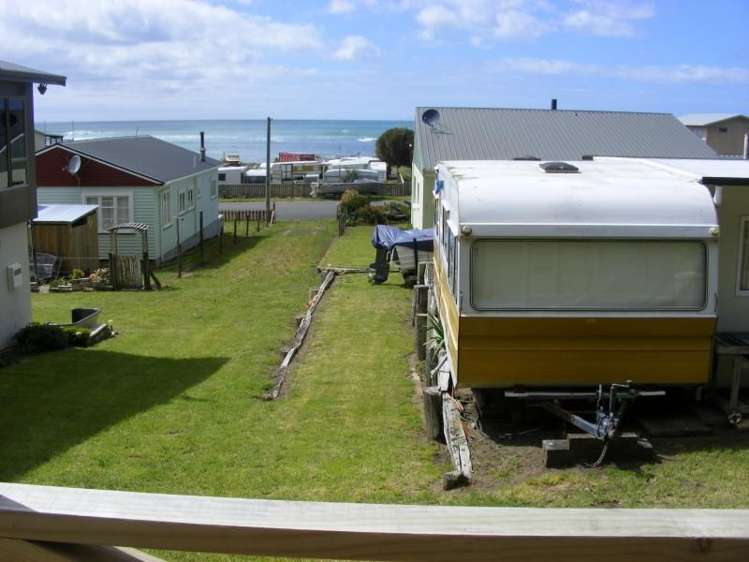 60a Akitio Esplanade Pongaroa_3