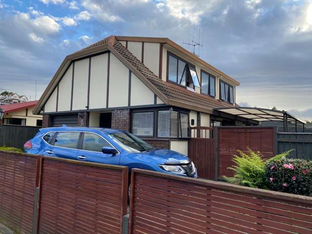 Location, Comfort and Convenience! - Bureta Townhouse