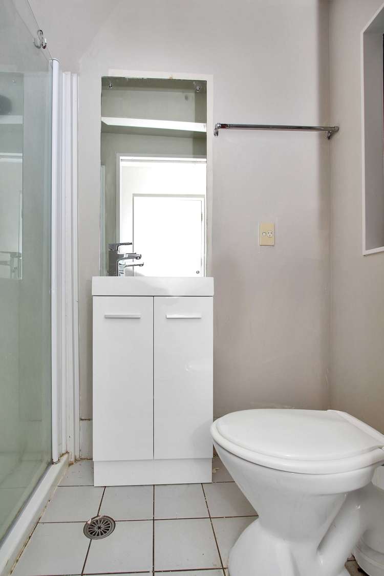 23/12 Ambrico Place New Lynn_23