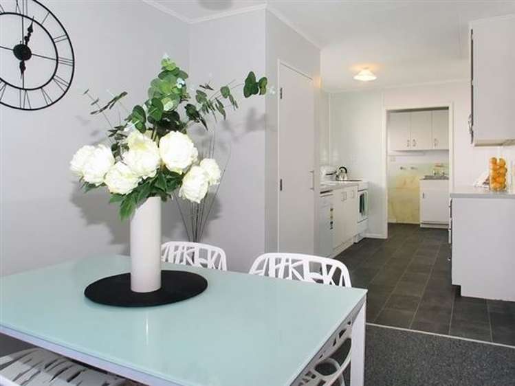 2 Pascoe Avenue Paremata_9