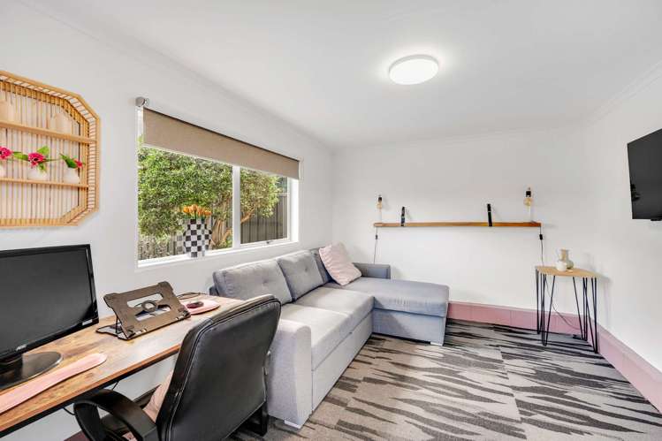 345 Westminster Avenue Tamatea_12