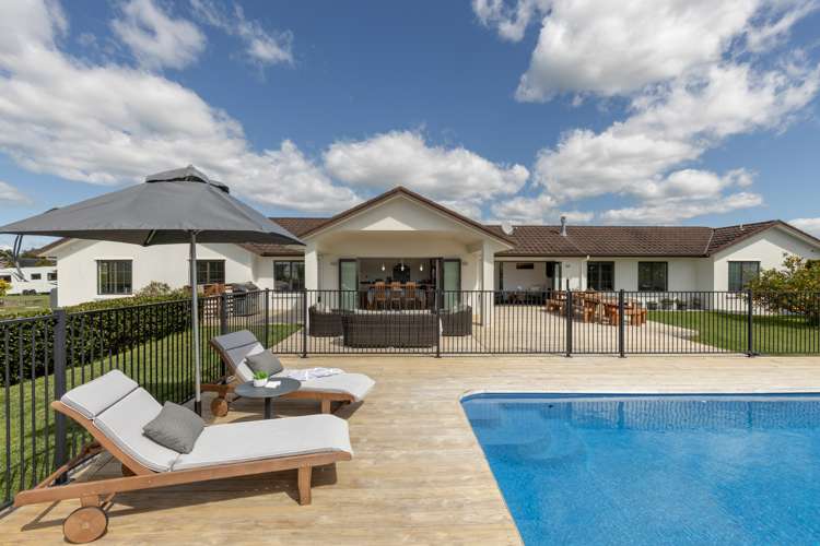 69 Royal Ascot Drive Papamoa_1