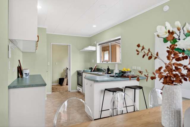 8 Hogg Crescent Masterton_2