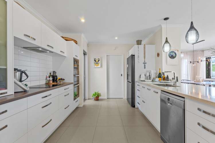 11 Mahoe Glade Patumahoe_3