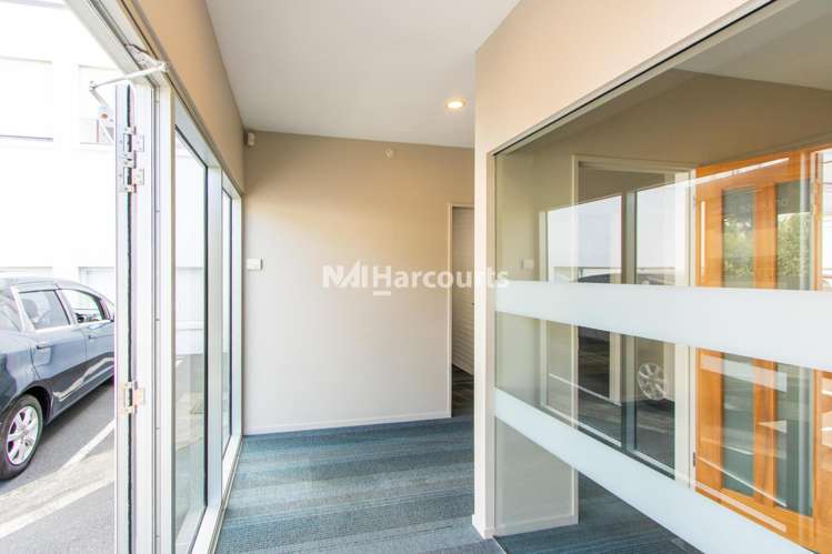 4/154 Kitchener Road Milford_3