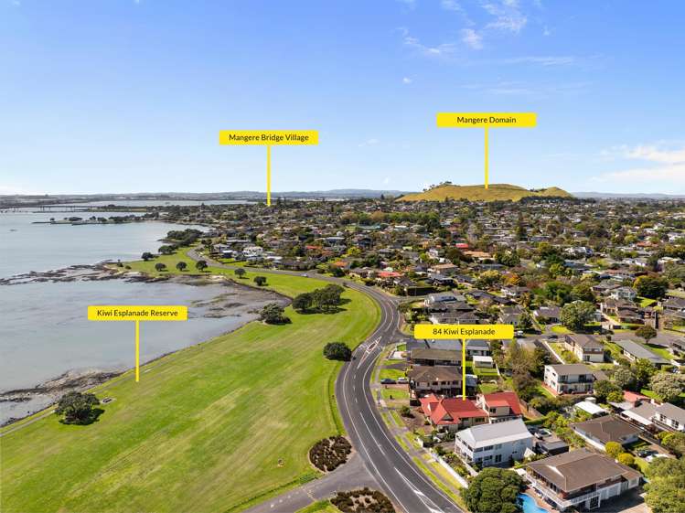 84 Kiwi Esplanade Mangere Bridge_19